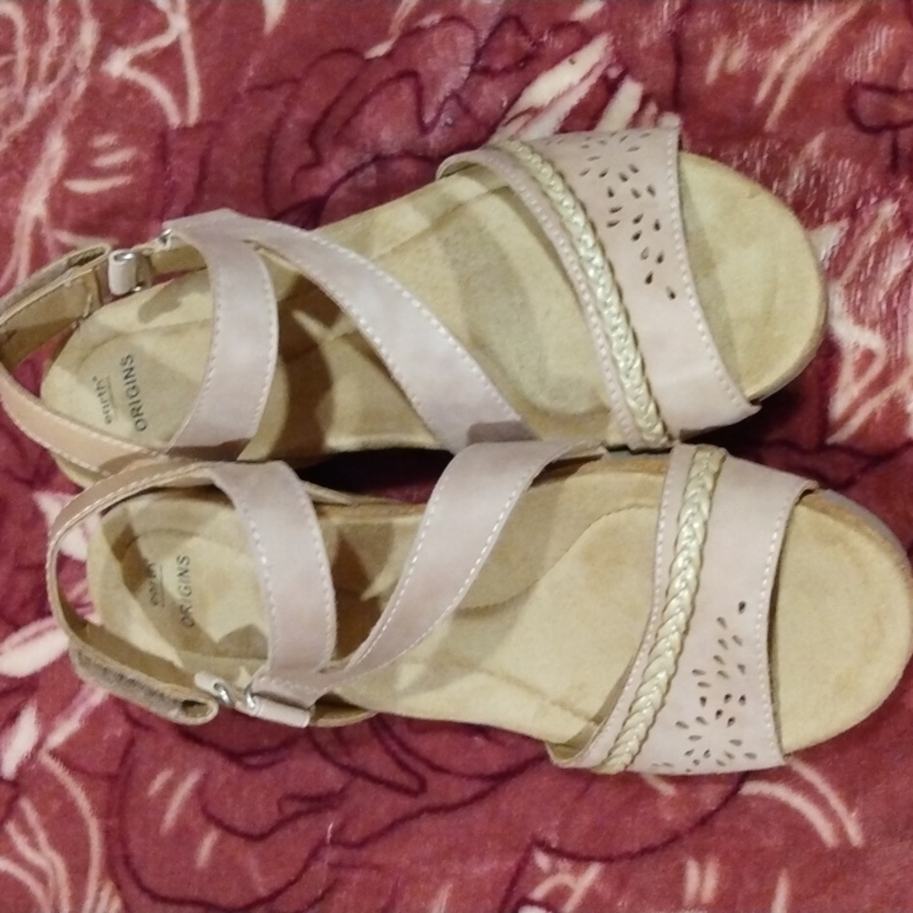 Women's sandles